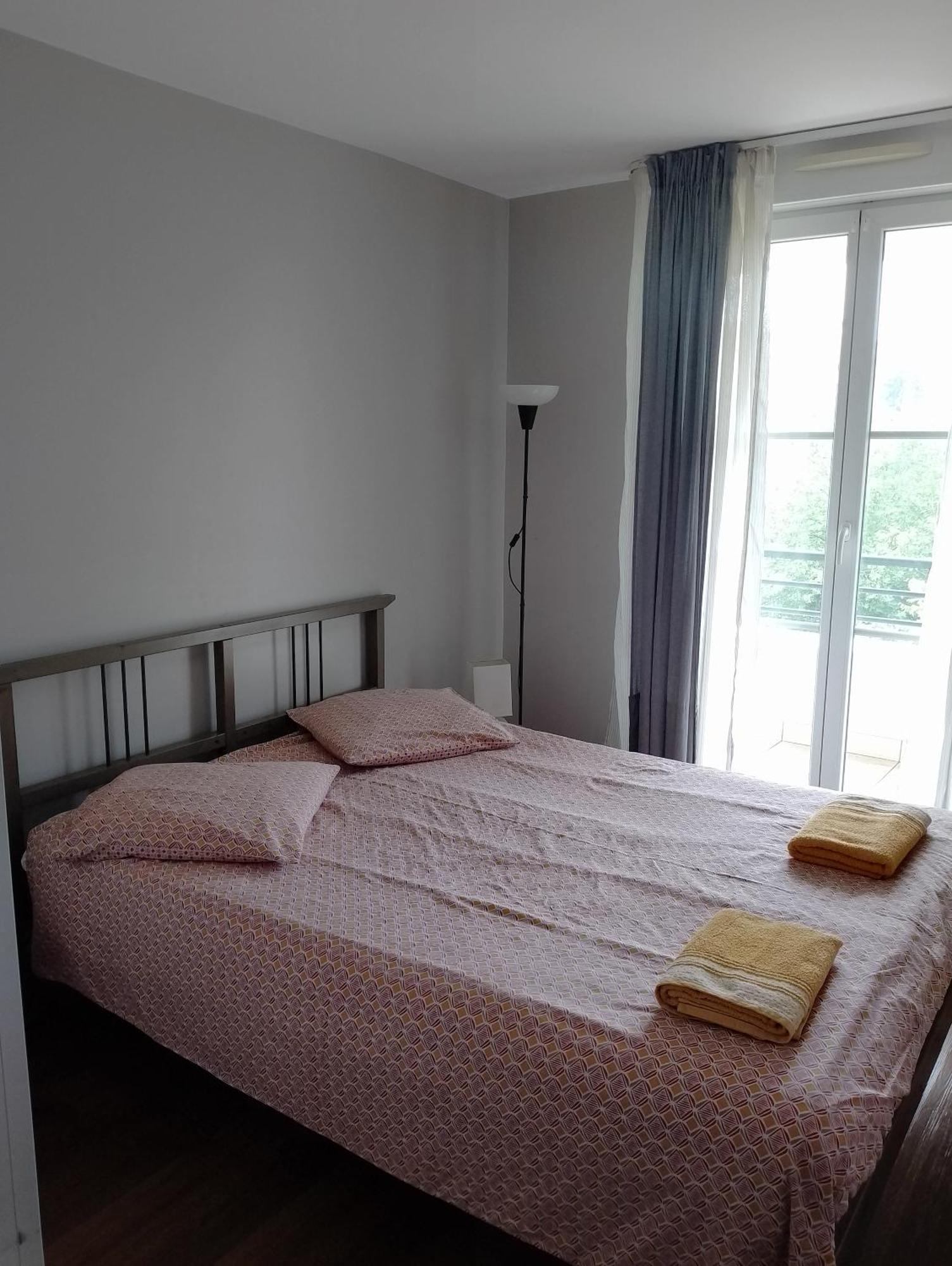 Appartement Residentiel Au Vert Et Au Frais Montigny-le-Bretonneux Εξωτερικό φωτογραφία
